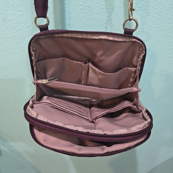 Travelon cross-body bag - Picture 2 of 2